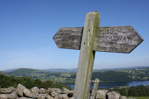 Road sign to Lake district