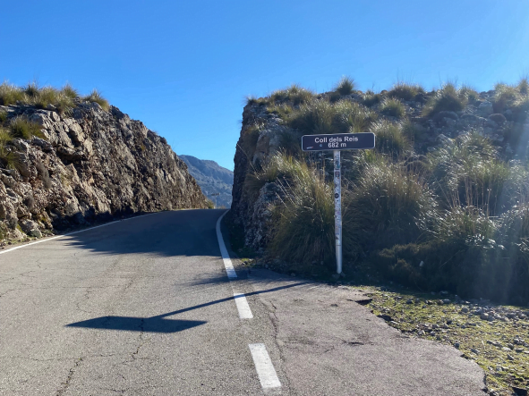 The summit of the Coll de Reis where Sa Calobra climb ends