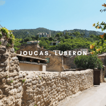 view of the town of joucas in the luberon