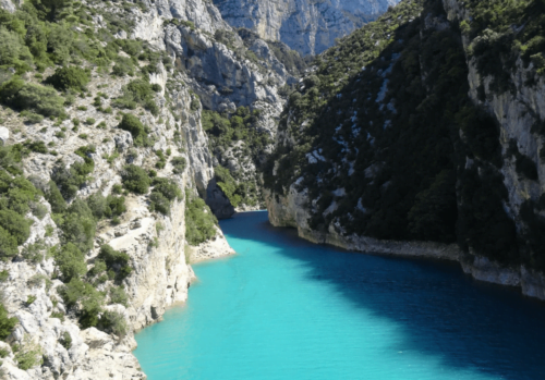 The blue waters of Gorges du Verdon