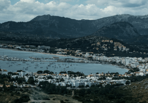 view high up of Port Pollensa in Mallorca